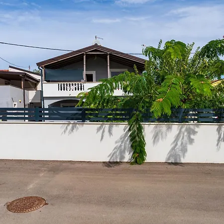 Apartman Sa Bazenom U Ninu A1 Exterior photo