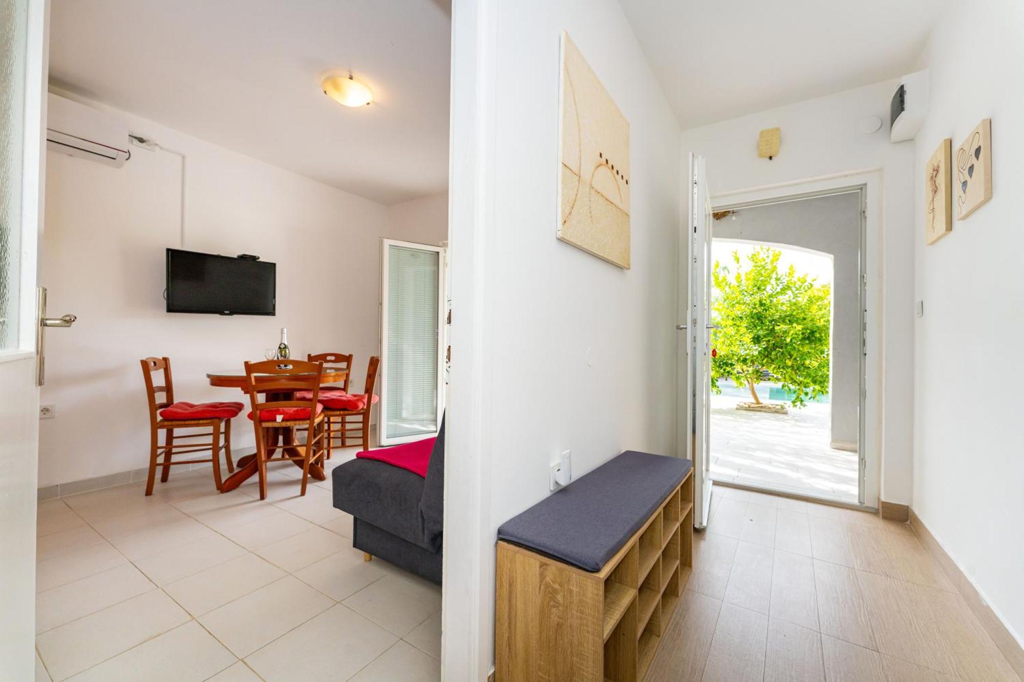 Apartment Sa Bazenom U Ninu A1 *