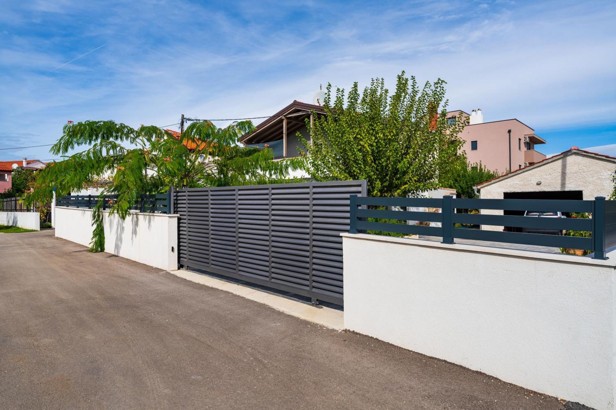 Sa Bazenom U Ninu A1 Apartment